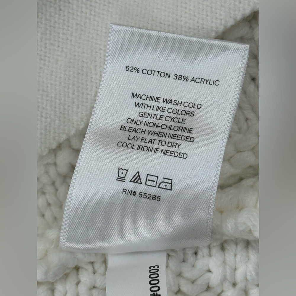 Express Women's Heavy Knit Button Sweater with Pockets, White, Size XS - Picture 14 of 14